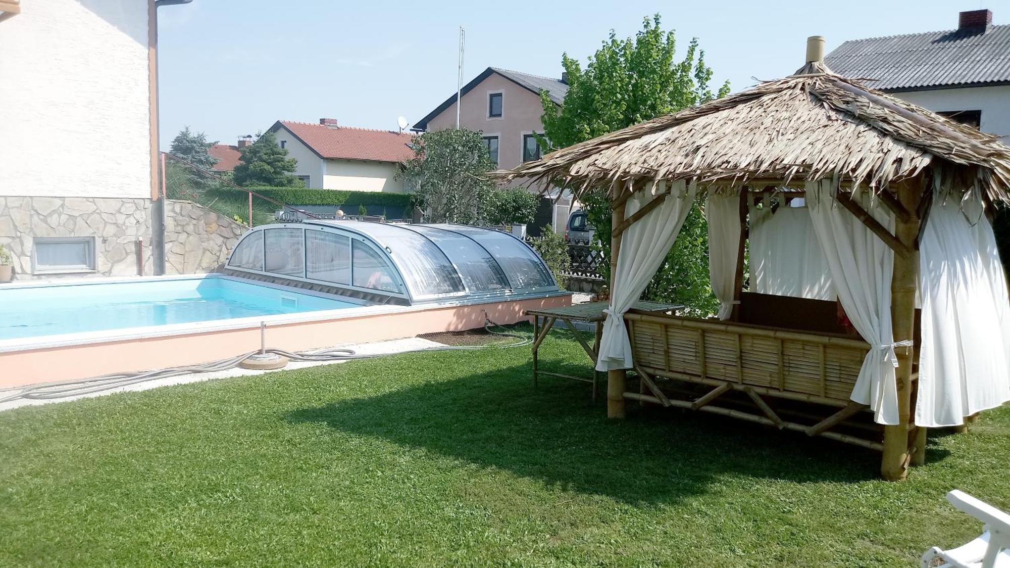Gaestezimmer Glaser Gross-Siegharts ภายนอก รูปภาพ